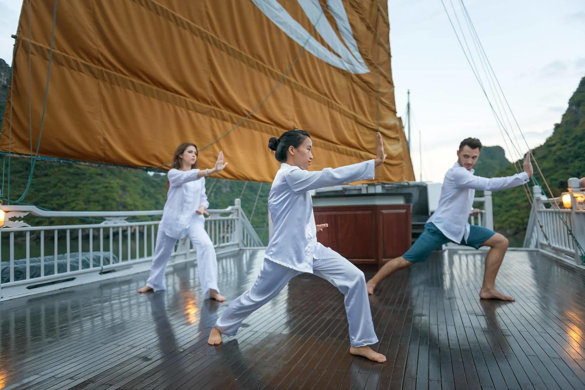 Paradise Peak Cruise Ха Лонг Екстериор снимка